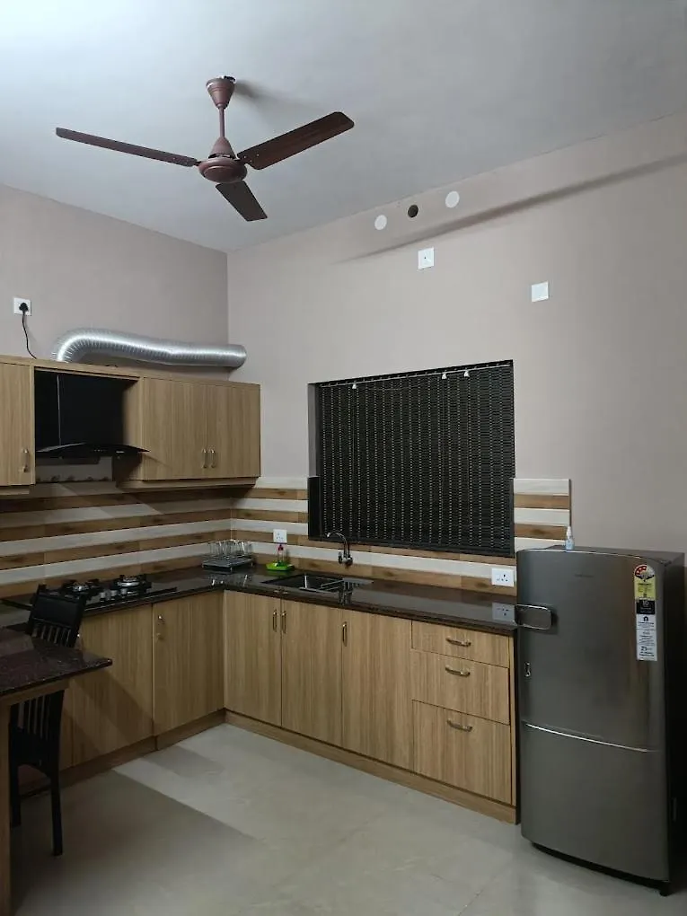 Trinity Stays Kanjirapalli