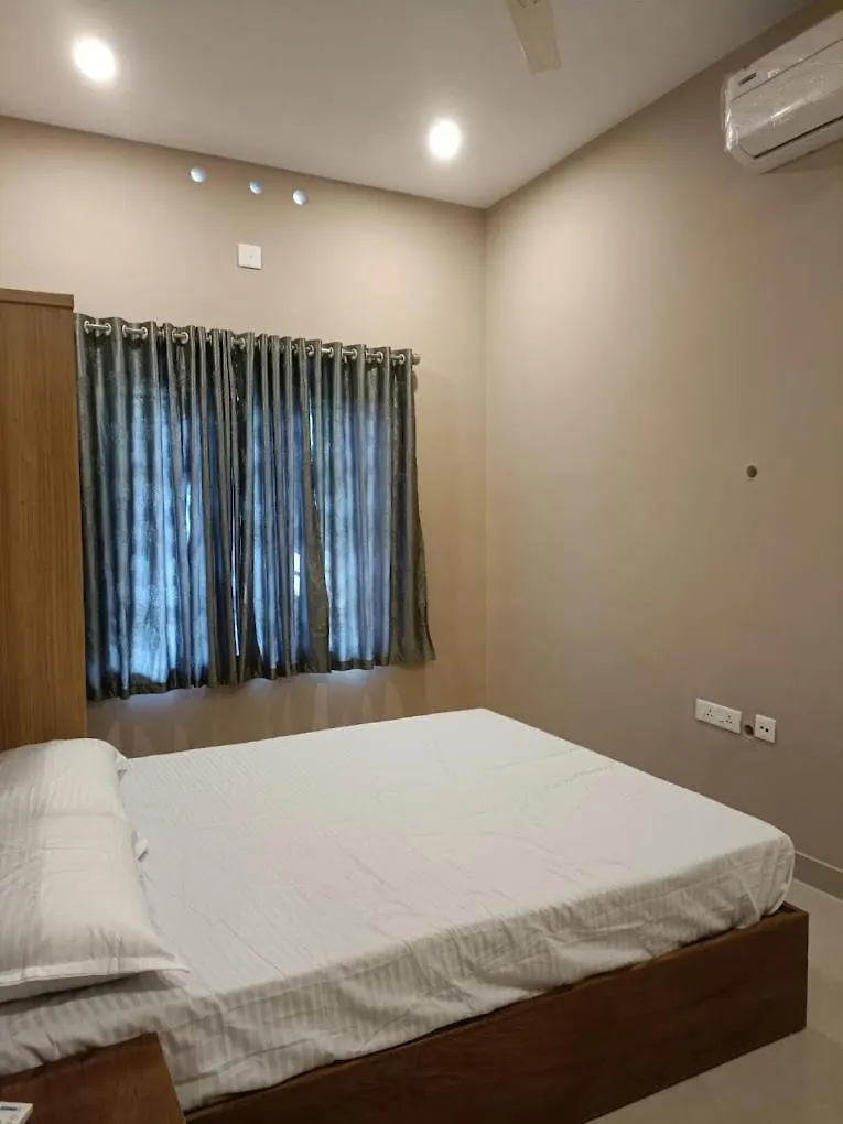 Trinity Stays Kanjirapalli